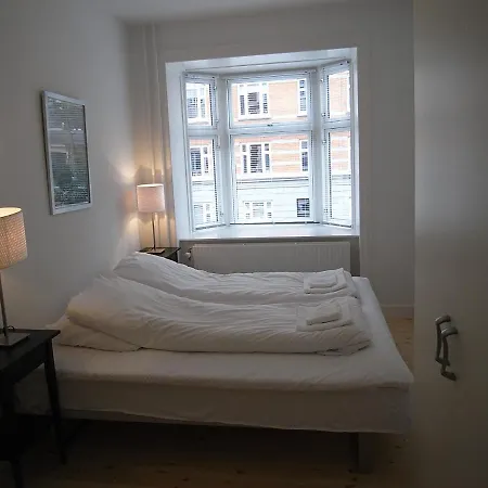 2-bedroom At Sophisticated Frederiksberg *
