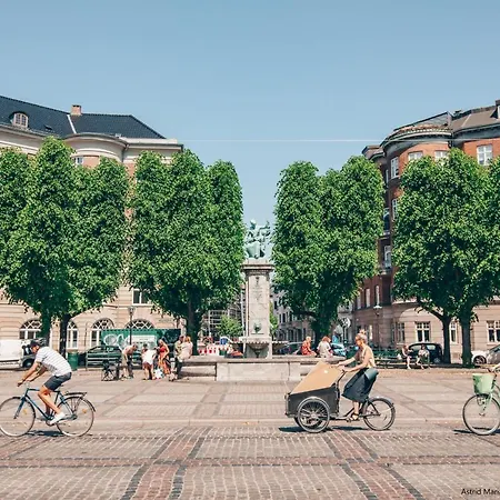 2-bedroom At Sophisticated Frederiksberg Apartamento